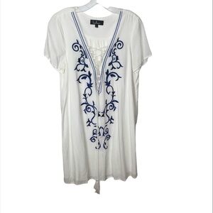 LULUS White V- Neck Tie Embroidery Midi Dress Size L